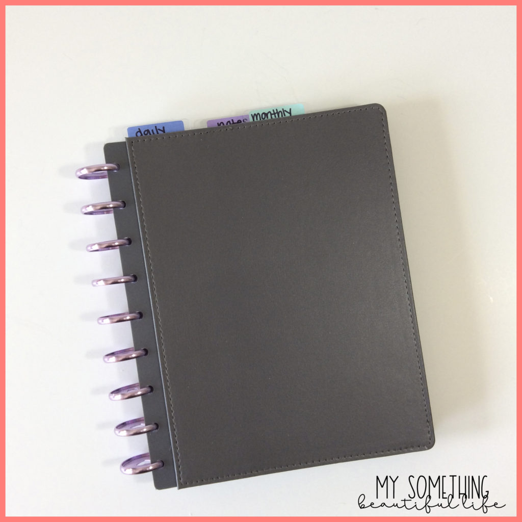 How I setup my 2019 InkWell Press Daily Planner with the disc system. #inkwellpress #dailyplanner #plannersetup