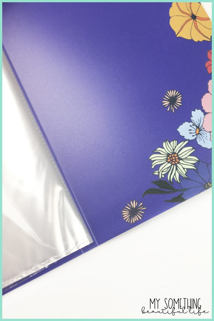 The Erin Condren Petite Planners are a flexible Traveler's Notebook style planning system that allows you to choose individual planners that are helpful to you. #erincondren #travelersnotebook #petiteplanners