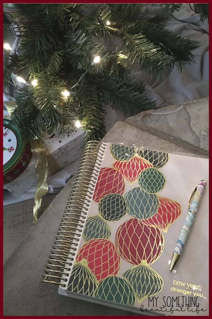 Erin Condren 2020 Holiday Gift Guide - find the perfect unique gifts for creating memories, honoring the present, and planning a future of possibilities. #erincondren #giftguide #giftideas
